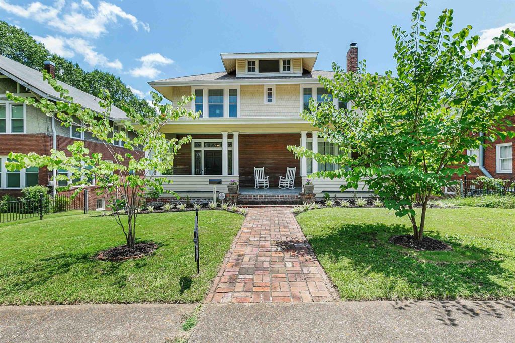 Front porch of a home in West Tennessee